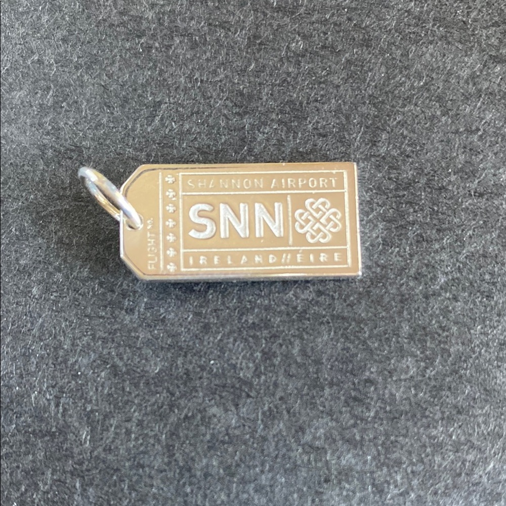 Silver Shannon Airport Pendant